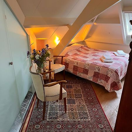 Hotel Restaurant Oortjeshekken Ooij Bagian luar foto