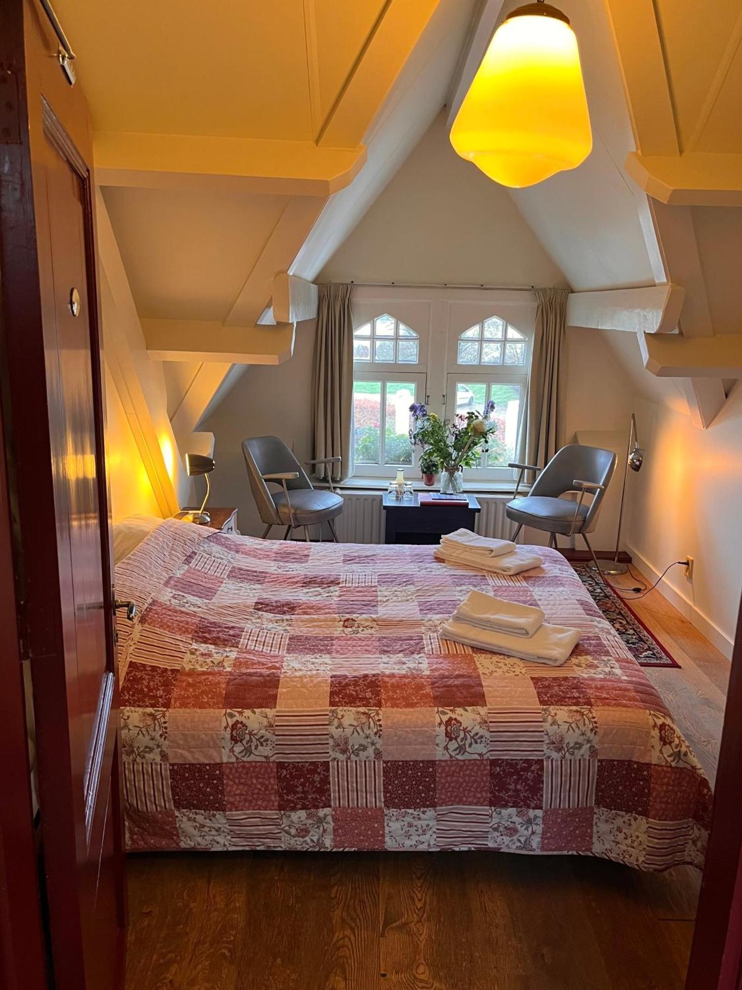 Hotel Restaurant Oortjeshekken Ooij Bagian luar foto