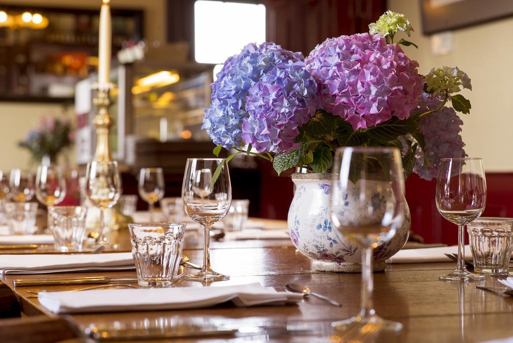 Hotel Restaurant Oortjeshekken Ooij Bagian luar foto